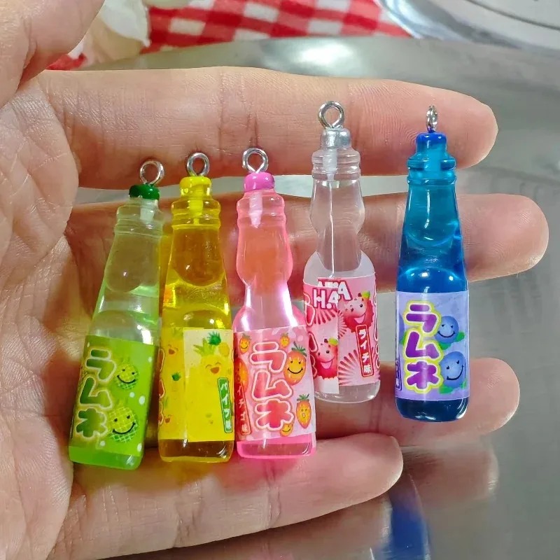 Resin Art Keychain - 10Pcs 작은 소다병 레진 참 장식품