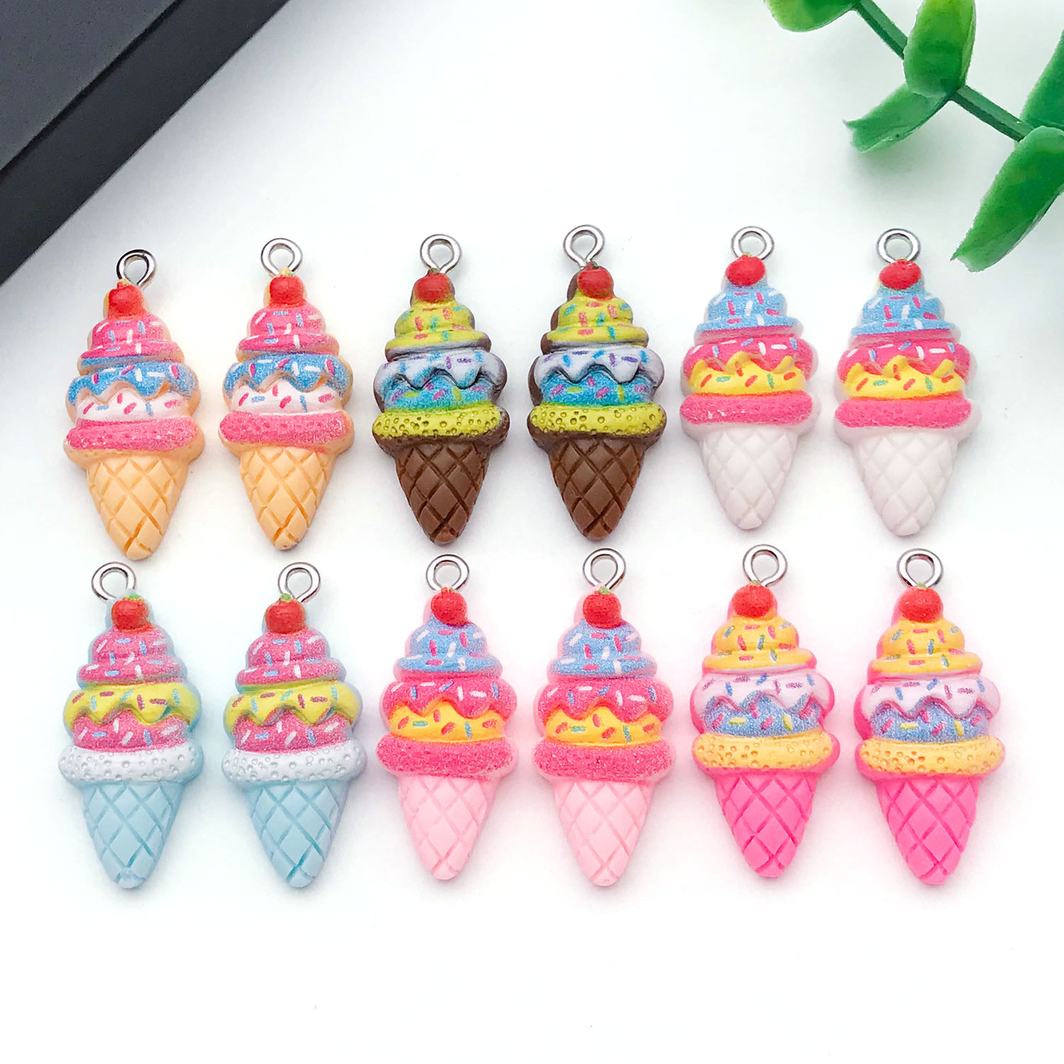 5/12개 수지 딸기 아이스크림 펜던트 세트 - 수제  - Resin Art Keychain 리뷰 및 가격
